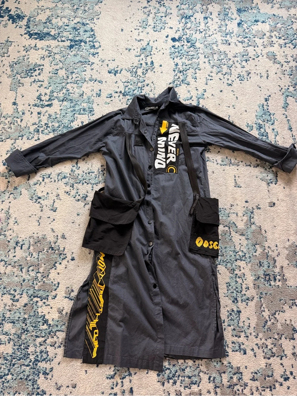 Design Lab Lord & Taylor Gray Trench Coat with Yellow Graphic Arrow